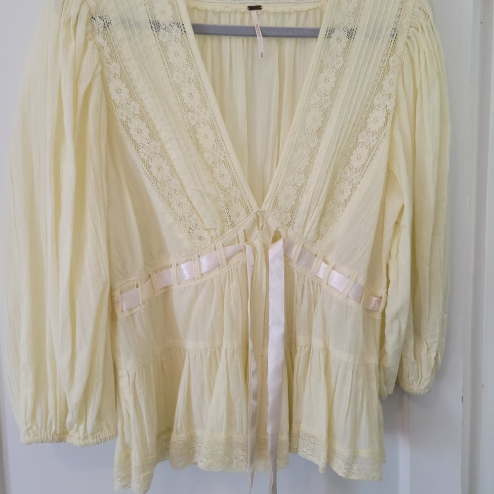 FREE PEOPLE MELLOW YELLOW (M)